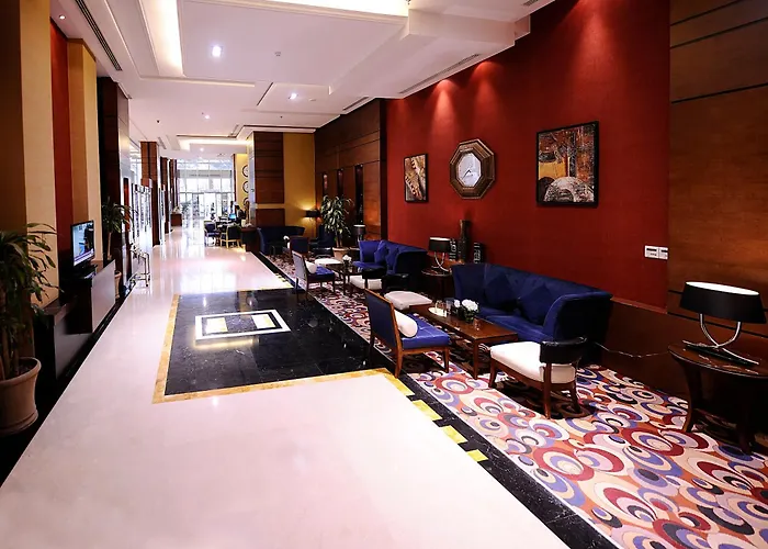 Qaser Al Hamra By Warwick