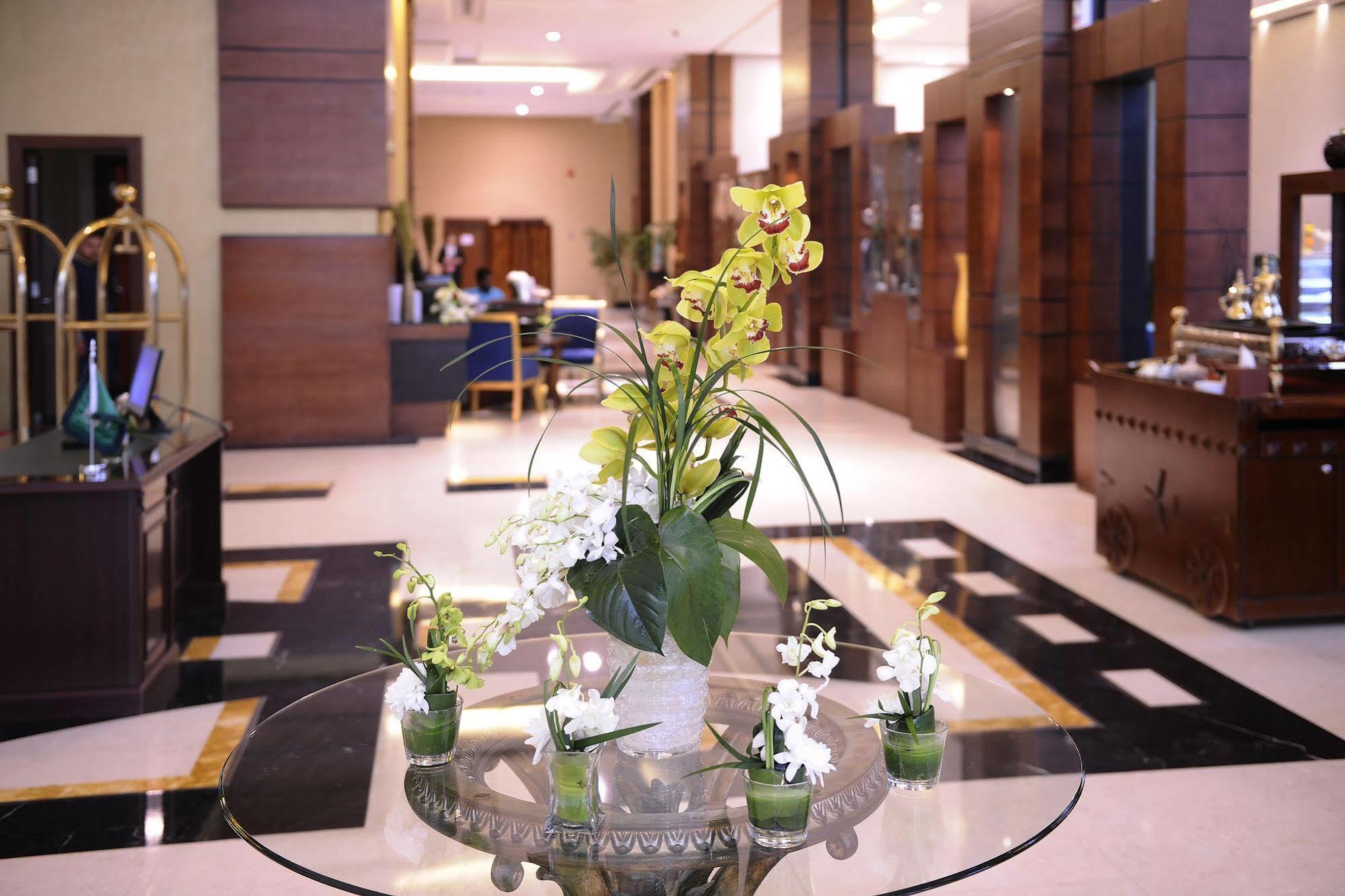 Hotel Qaser Al Hamra By Warwick Riyadh